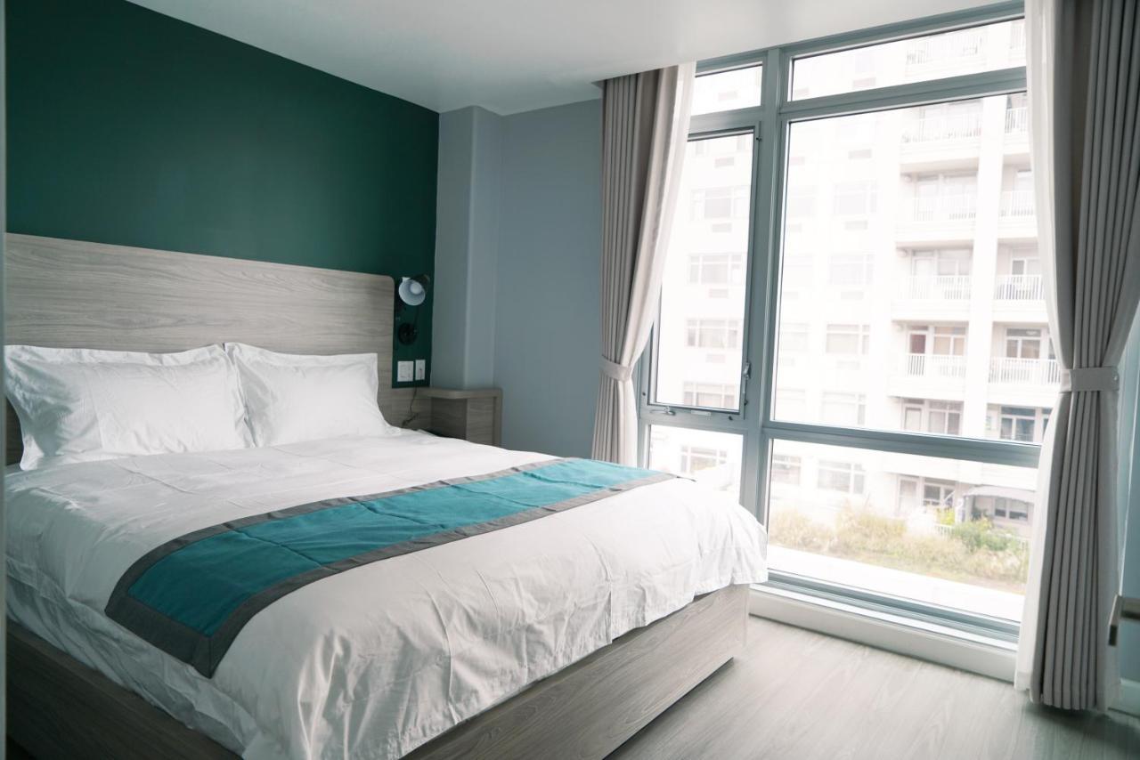 Starlight Hotel Near Lga Airport นิวยอร์ก ภายนอก รูปภาพ