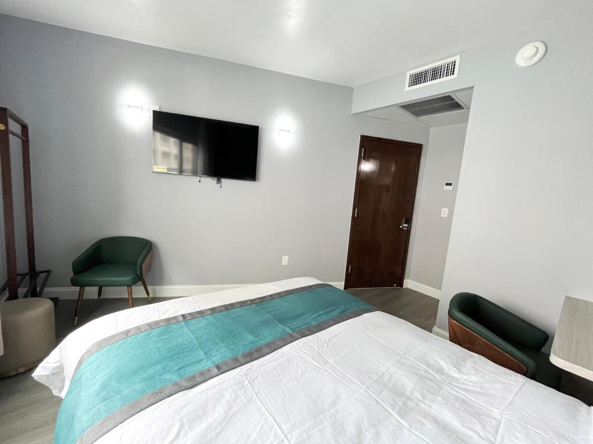 Starlight Hotel Near Lga Airport นิวยอร์ก ภายนอก รูปภาพ